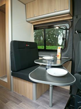 Ophængsbord til Mercedes Sprinter