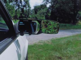 Universal Clip-on mirror