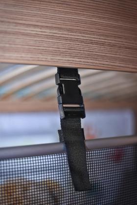 Sliiper fall out protection 70x50cm, incl. fastening strap