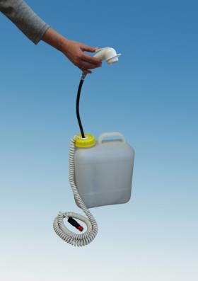 Mobile shower Solo with wide-necked canister