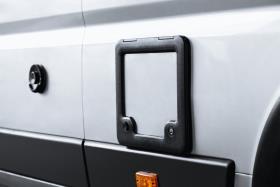 Magnetic button black for Service Door 3 by Thetford