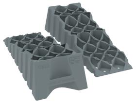 High-performance step wedge system Fiamma, grey with pocket, 5t per axis