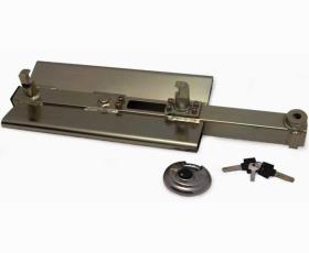 Lockloy wheel clamp