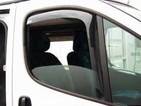 Wind deflector driver / passagerdør til Renault Trafic / Opel Vivaro fra 2001