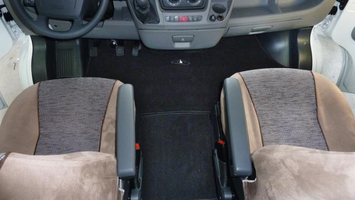 Carbest Comfort Mat for førerhus Mercedes Sprinter / VW LT, Crafter